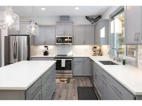 2435 S Royal Court Ridgefield WA 98642