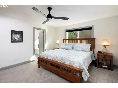 2435 S Royal Court Ridgefield WA 98642