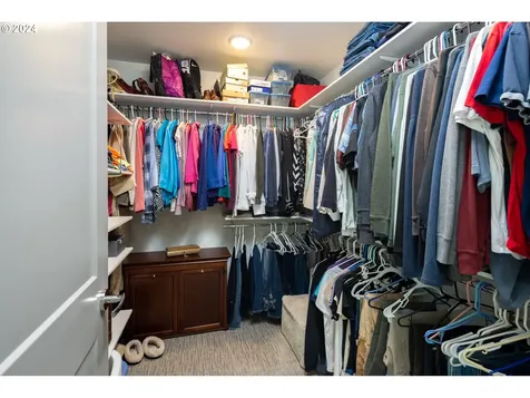 2435 S Royal Court Ridgefield WA 98642