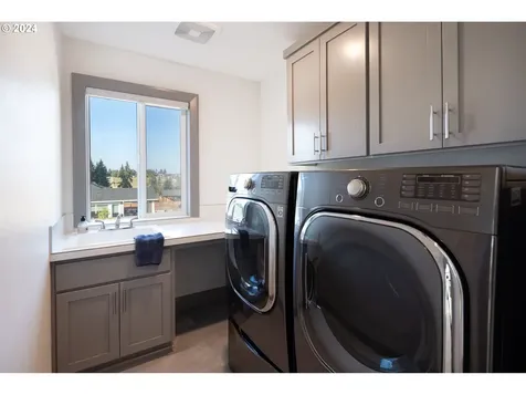 2435 S Royal Court Ridgefield WA 98642