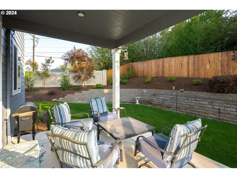 2435 S Royal Court Ridgefield WA 98642