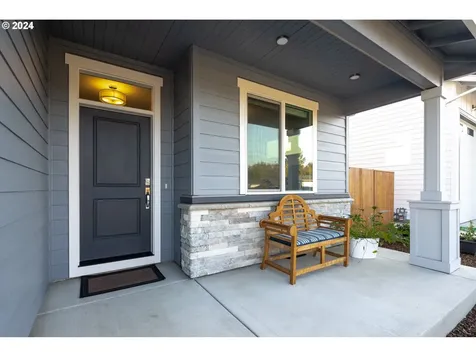 2435 S Royal Court Ridgefield WA 98642