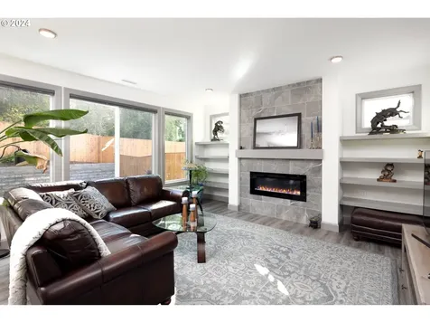 2435 S Royal Court Ridgefield WA 98642
