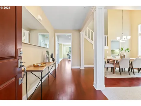 5106 NW Primino Avenue Portland OR 97229