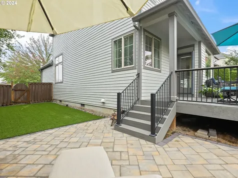 5106 NW Primino Avenue Portland OR 97229