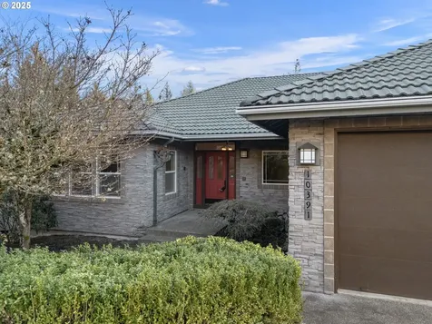 10391 SE Nicole Loop Happy Valley OR 97086