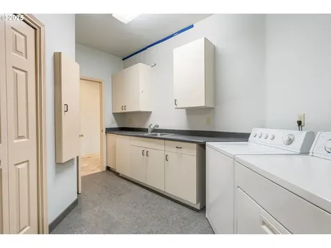 10391 SE Nicole Loop Happy Valley OR 97086
