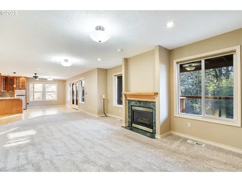 10391 SE Nicole Loop Happy Valley OR 97086