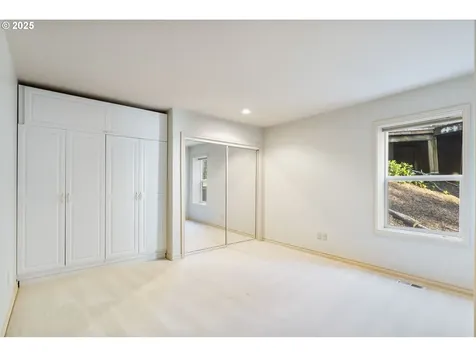 10391 SE Nicole Loop Happy Valley OR 97086