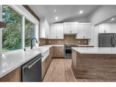 23929 Ne 28th Street Camas WA 98607