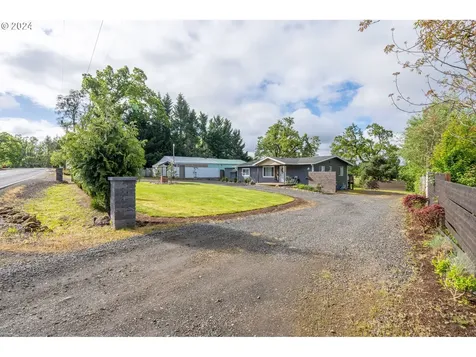 16166 Abiqua Road Ne Silverton OR 97381