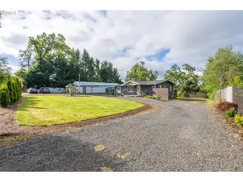 16166 Abiqua Road Ne Silverton OR 97381