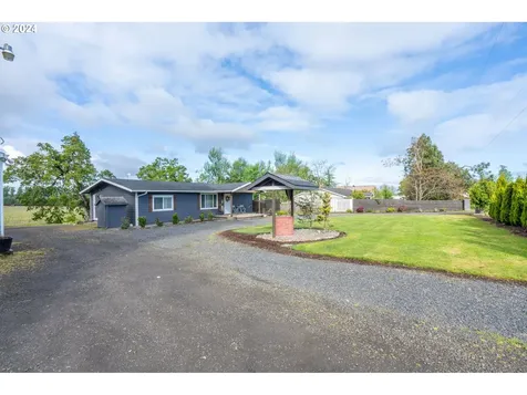 16166 Abiqua Road Ne Silverton OR 97381