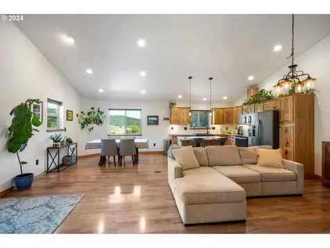 21500 SW Eagle Point Road Mcminnville OR 97128