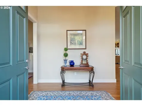 6715 Se Riverside Lane Vancouver WA 98661