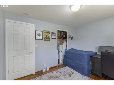 2208 Se 180th Avenue Portland OR 97233