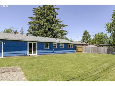 2208 Se 180th Avenue Portland OR 97233