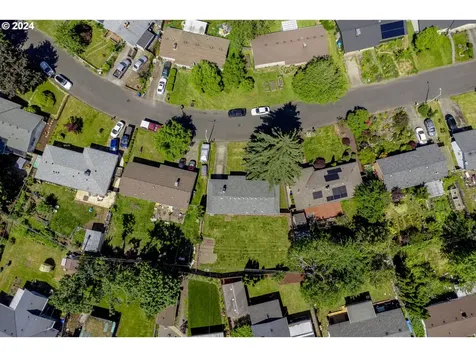 2208 Se 180th Avenue Portland OR 97233