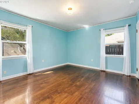115 W 38th Street Vancouver WA 98660