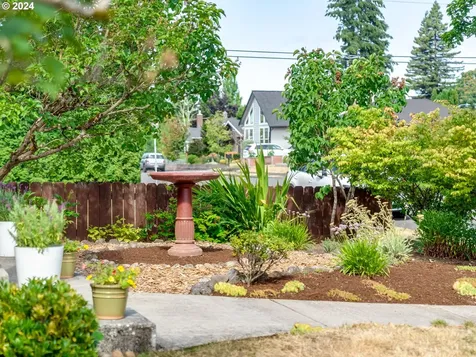 115 W 38th Street Vancouver WA 98660