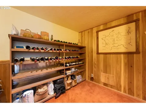 85933 Fawn Hills Drive Eugene OR 97405