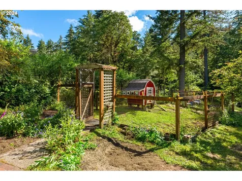 85933 Fawn Hills Drive Eugene OR 97405