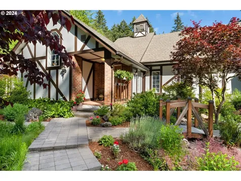 85933 Fawn Hills Drive Eugene OR 97405