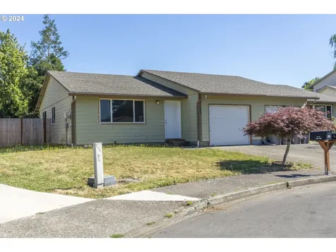 509 SE Debbie Street Mcminnville OR 97128