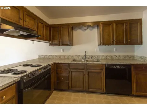 509 SE Debbie Street Mcminnville OR 97128