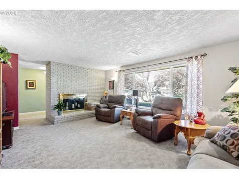 3325 Montebello Avenue Springfield OR 97477