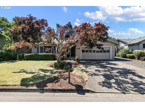 3325 Montebello Avenue Springfield OR 97477
