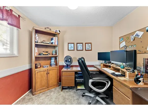 3325 Montebello Avenue Springfield OR 97477