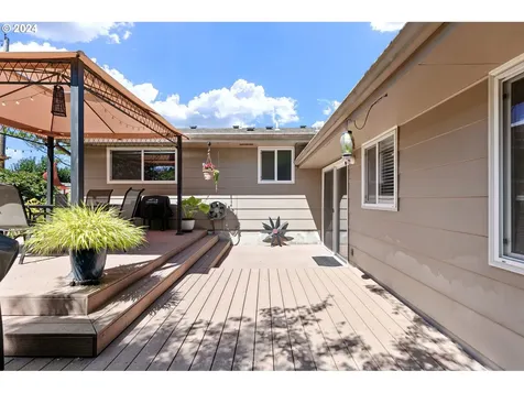 3325 Montebello Avenue Springfield OR 97477