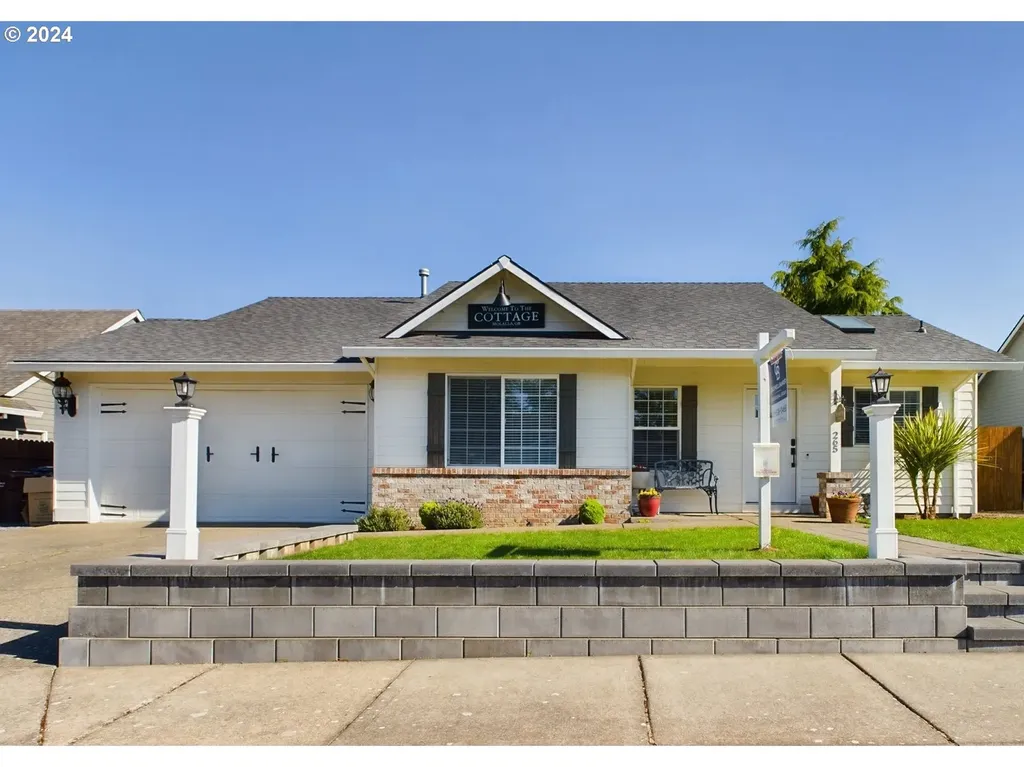 265 Thunderbird Street Molalla OR 97038
