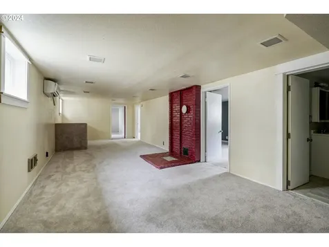 533 Ne 78th Avenue Portland OR 97213