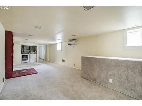 533 Ne 78th Avenue Portland OR 97213