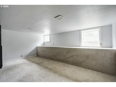 533 Ne 78th Avenue Portland OR 97213