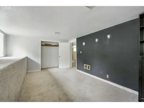 533 Ne 78th Avenue Portland OR 97213