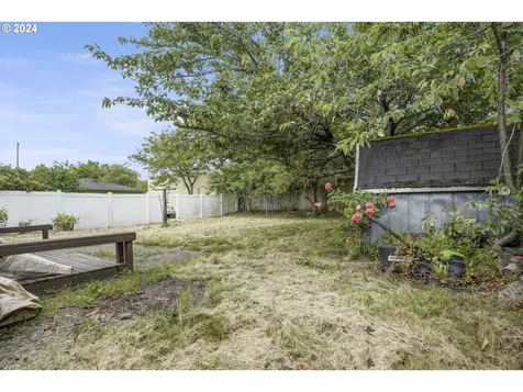 533 Ne 78th Avenue Portland OR 97213
