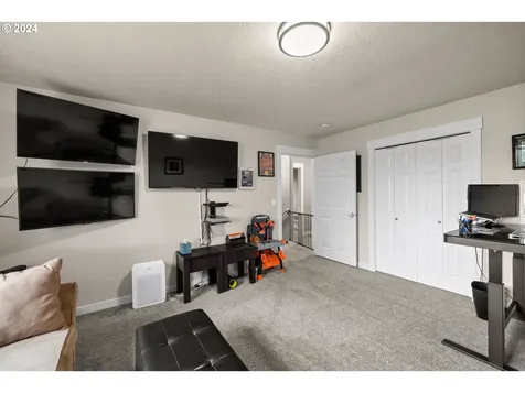 2849 NW Pinot Noir Drive Mcminnville OR 97128