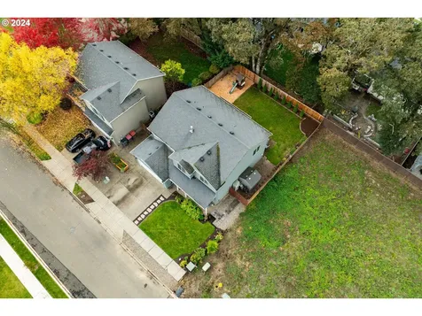 2849 NW Pinot Noir Drive Mcminnville OR 97128