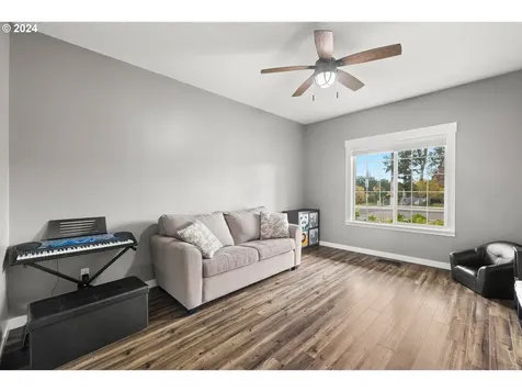 2849 NW Pinot Noir Drive Mcminnville OR 97128