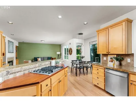 16640 SW Whitetail Lane Beaverton OR 97007