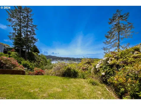 91177 Cape Arago Highway Coos Bay OR 97420