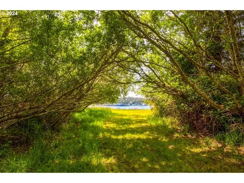 91177 Cape Arago Highway Coos Bay OR 97420