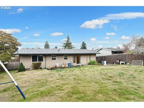 213 SE 101st Avenue Vancouver WA 98664