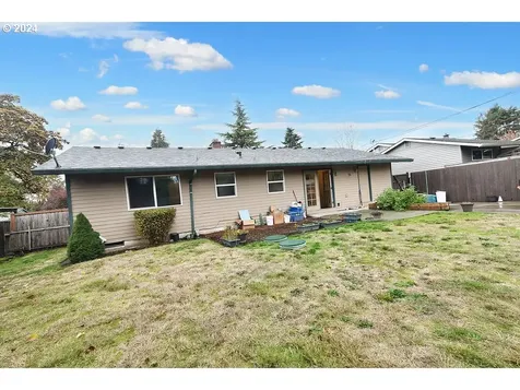 213 SE 101st Avenue Vancouver WA 98664