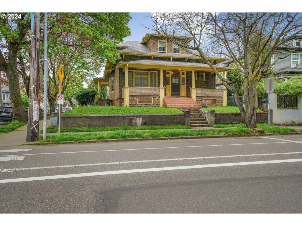 3905 N Vancouver Avenue Portland OR 97227