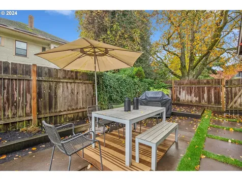 5026 NE Mallory Avenue Portland OR 97211