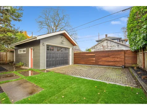 5026 NE Mallory Avenue Portland OR 97211